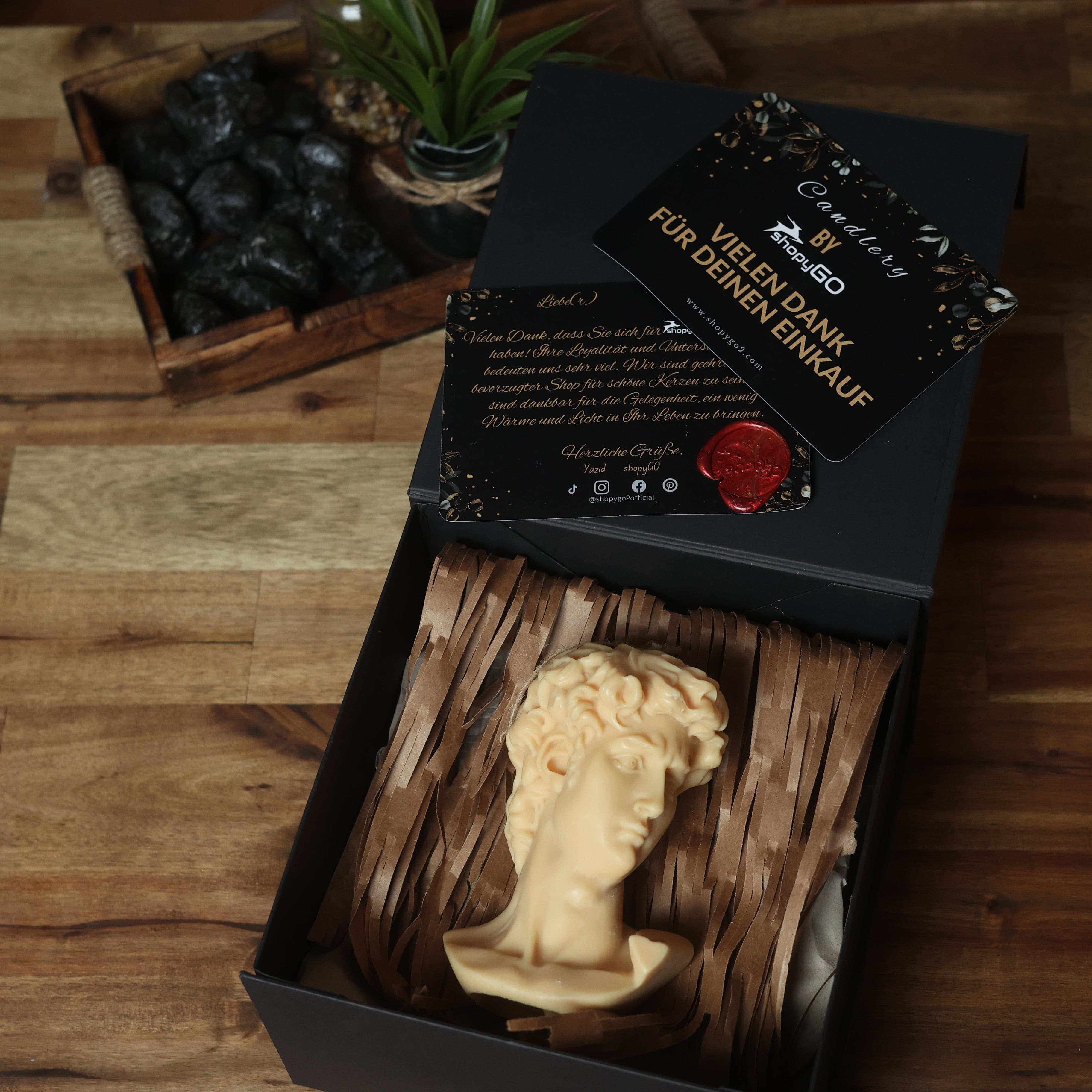 APOLLO-KERZEN / Sojawachs Kerzen  / 100% natürliches Wachs /  Handgefertigte Kerzen  / Umweltfreundliche Kerzen  / Bio-Baumwoll Docht / Duftkerzen /  Warme Atmosphäre / Gemütliches Licht / Exquisite Kreationen / Nachhaltiges Brennerlebnis / Charme / Wohnkultur