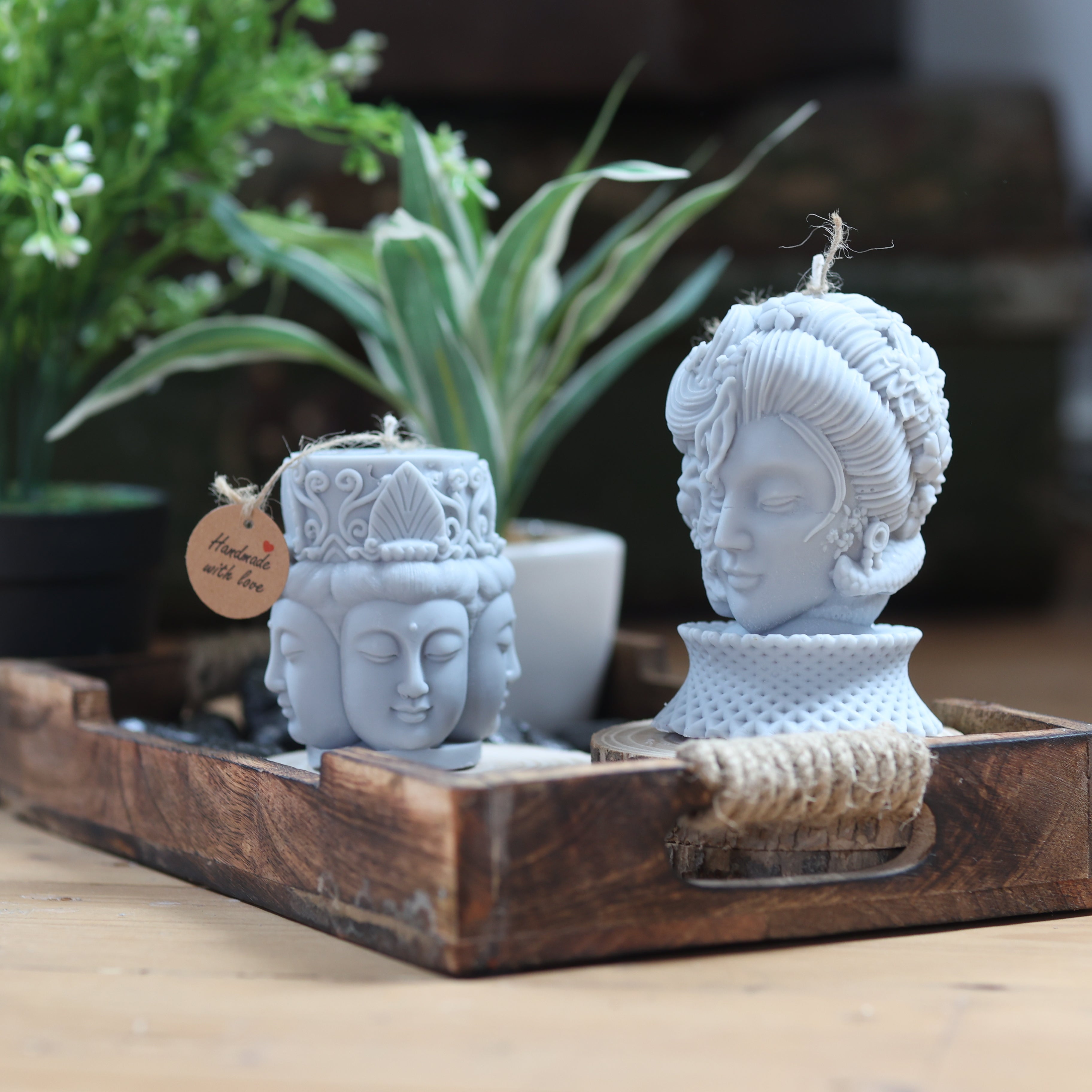HISTORISCHE KERZENSTATUEN
